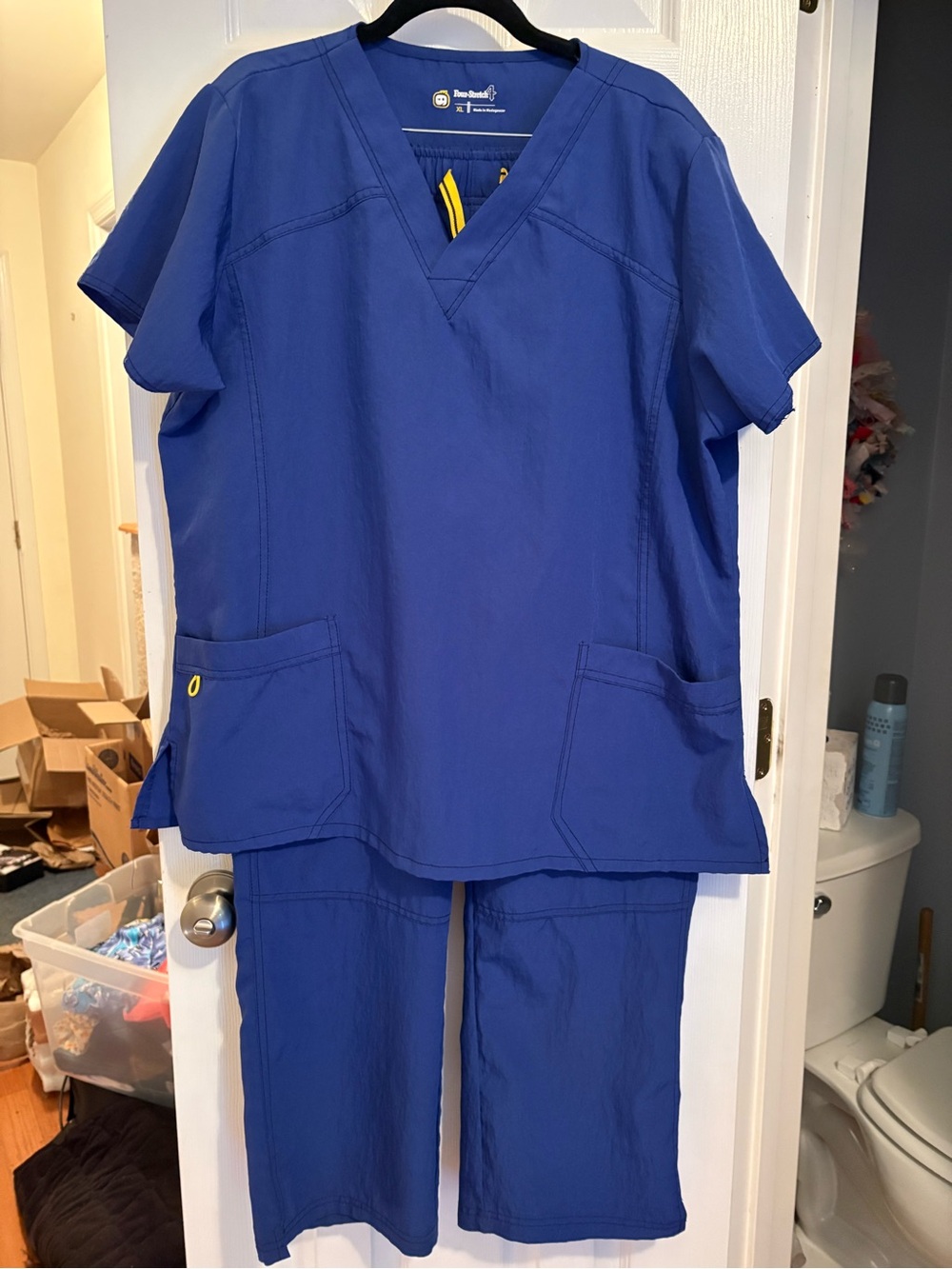 Royal Blue Wonder Wink 4 Stretch Scrub Set XL